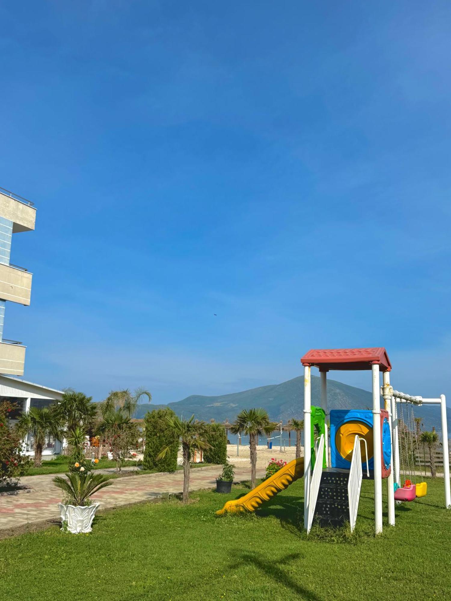 Blue Paradise Hotel Orikum Exterior photo