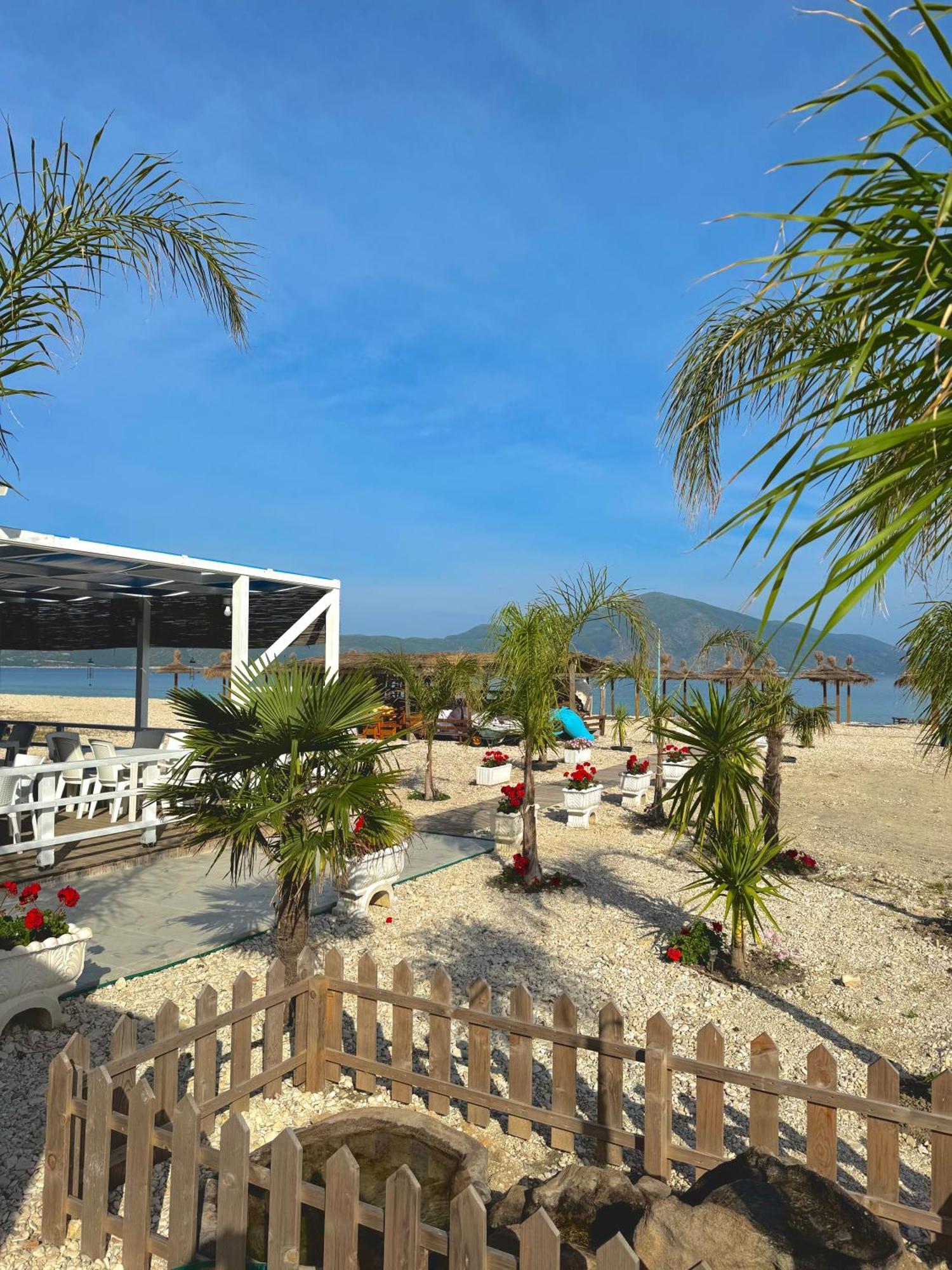 Blue Paradise Hotel Orikum Exterior photo