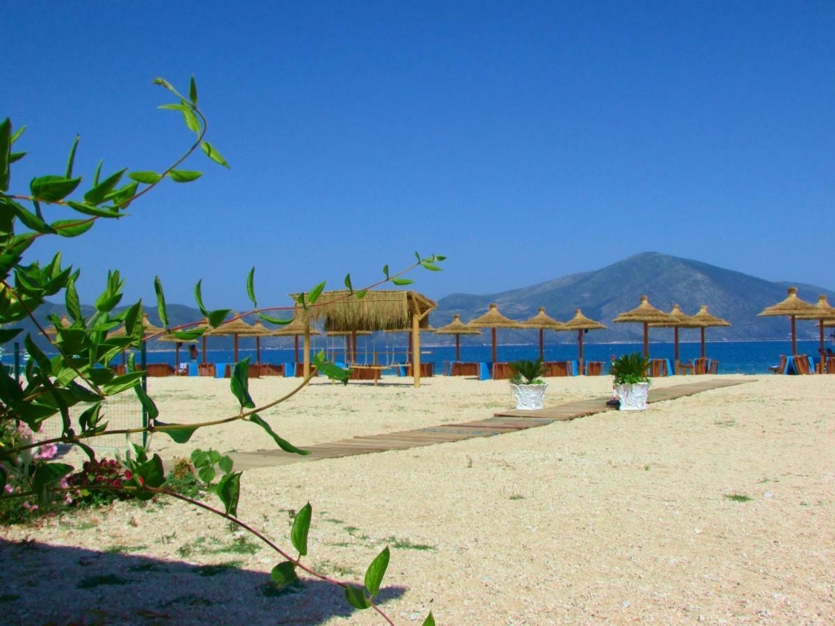 Blue Paradise Hotel Orikum Exterior photo